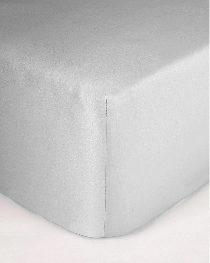 Prześcieradło satyna bawełniana 160x200 jasny szary z gumką Maro Home T-S 2 Prześcieradło satyna bawełniana 160x200 jasny szary z gumką Maro Home T-S - obrazek 2