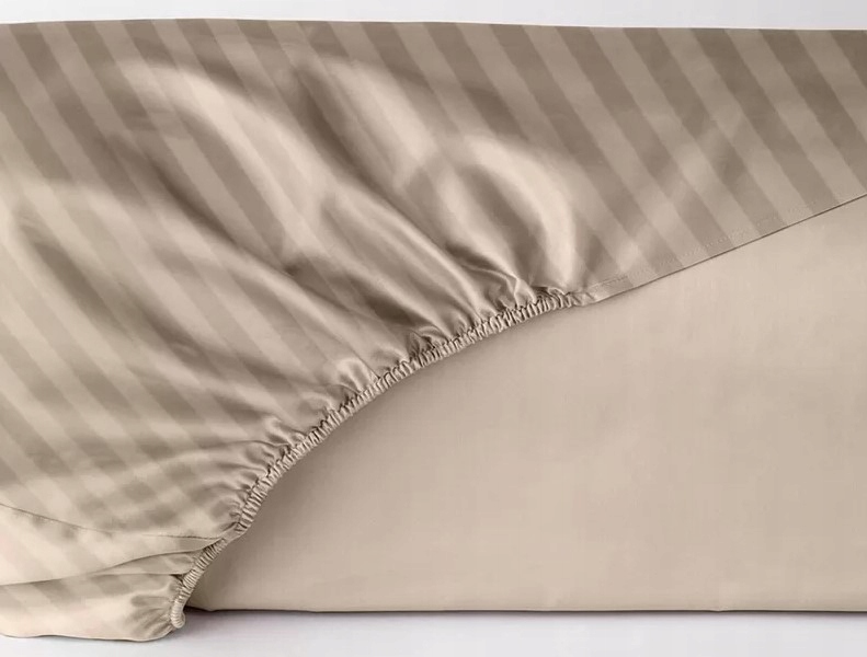 Prześcieradło adamaszek 180x200 macchiato beż z gumką Maro Home 4 Prześcieradło adamaszek 180x200 macchiato beż z gumką Maro Home - obrazek 4