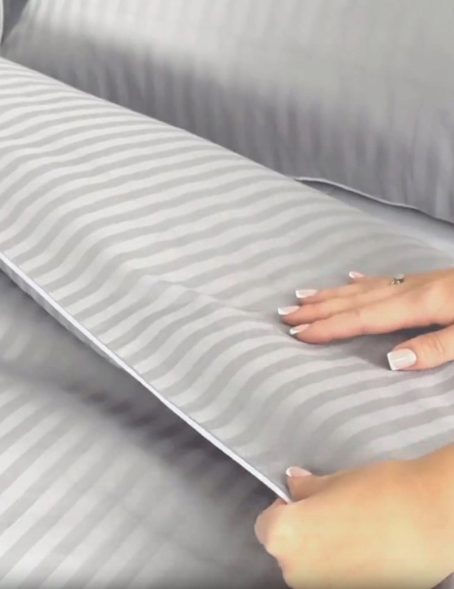 Pościel adamaszek 180x200 jasny szary z białą lamówką Maro Home T-S 2 Pościel adamaszek 180x200 jasny szary z białą lamówką Maro Home T-S - obrazek 2