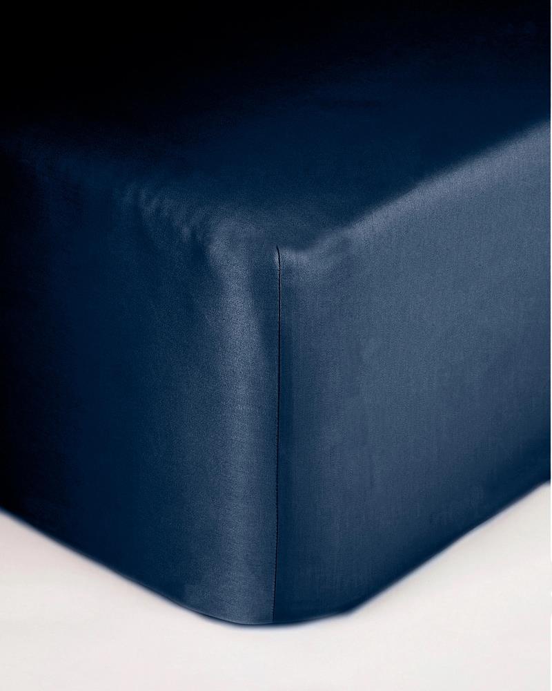 Prześcieradło satyna bawełniana 200x200 navy blue z gumką Maro Home T-S 2 Prześcieradło satyna bawełniana 200x200 navy blue z gumką Maro Home T-S - obrazek 2