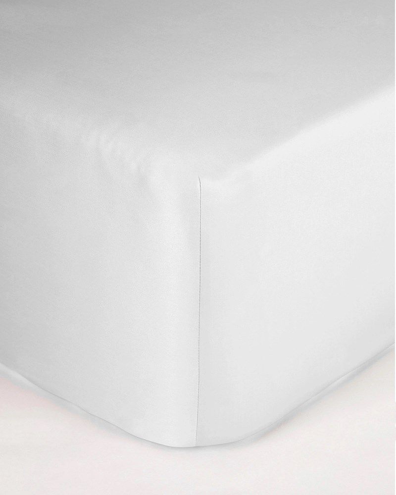 Prześcieradło satyna bawełniana 140x200 białe z gumką Maro Home T-S 2 Prześcieradło satyna bawełniana 140x200 białe z gumką Maro Home T-S - obrazek 2