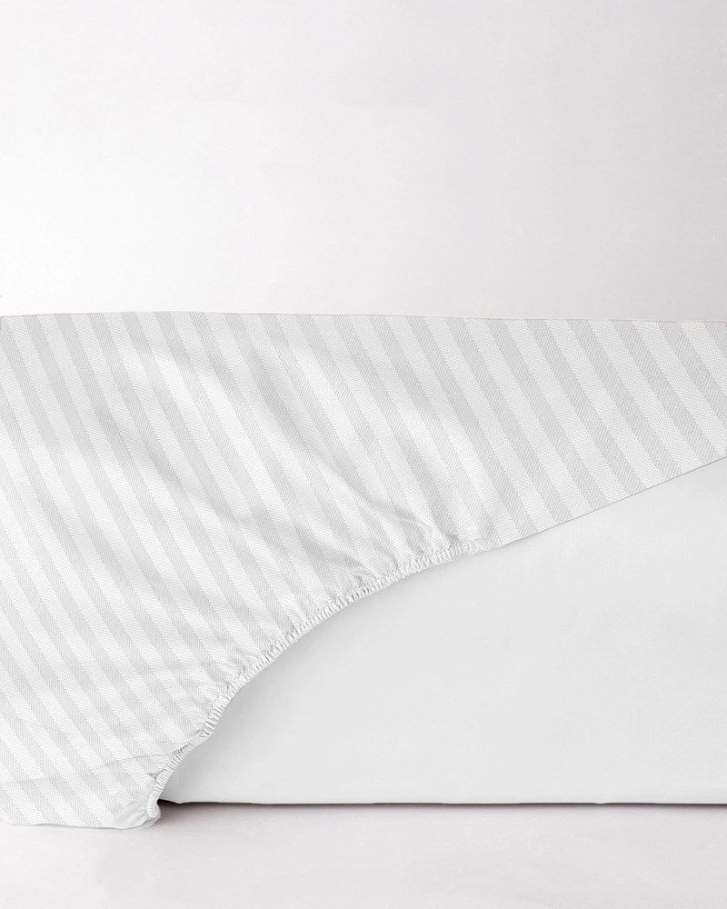 Prześcieradło adamaszkowe 160x200 białe z gumką Maro Home 1 Prześcieradło adamaszkowe 160x200 białe z gumką Maro Home